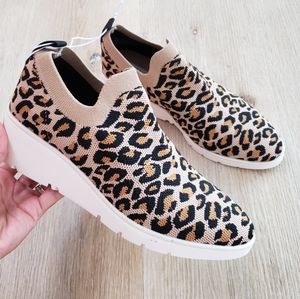 NWOT STEVEN NEW YORK Wedge Leopard Knit Shoes